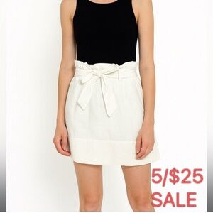 Odille White Linen Skirt Paperbag Waist | Anthropologie Boho Chic Size 2 5/$25